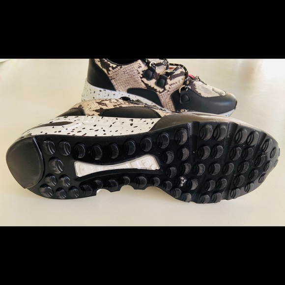 New Steve Madden pitón sneakers size 6.5 USA - Picture 3 of 5